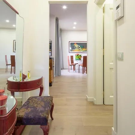 Luxury Liberty Palace Apartment Florence